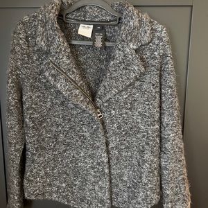 H-D Originals. Harley-Davidson knit zip-up sweater. Great condition.